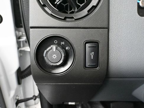 Used 2016 Ford F250 XL w/ Power Equipment Group image 31