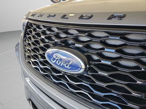 Certified 2023 Ford Explorer ST w/ Equipment Group 401A image 22