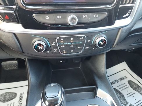 Used 2019 Chevrolet Traverse LT w/ LPO, Floor Liner Package image 20