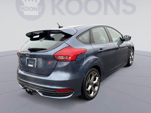 Used 2018 Ford Focus ST image 7