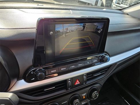 Used 2024 Kia Forte LXS image 23