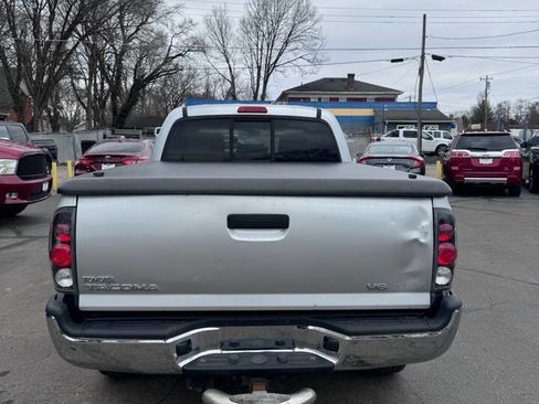 Used 2006 Toyota Tacoma PreRunner image 7