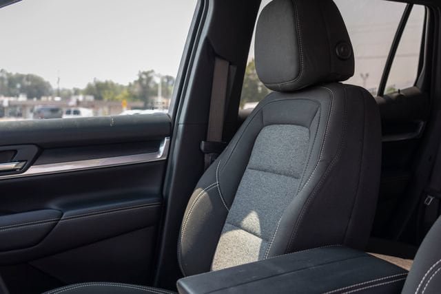 Certified 2026 GMC Terrain Elevation AWD/4WD image 10
