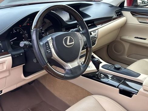 Used 2014 Lexus ES 350 w/ Premium Package image 26