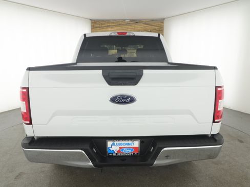 Used 2019 Ford F150 XLT image 4