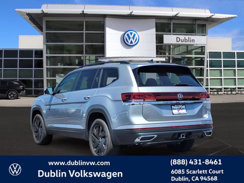 New 2024 Volkswagen Atlas SE AWD/4WD image 7