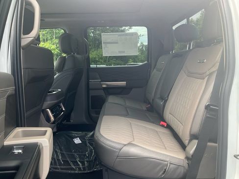 New 2026 Ford F250 Platinum w/ Platinum Plus Package AWD/4WD image 14