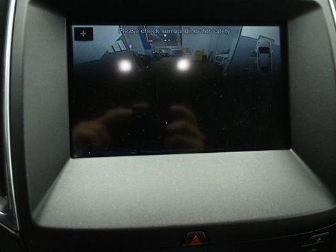 Certified 2017 Ford Edge Titanium w/ Technology Package image 17