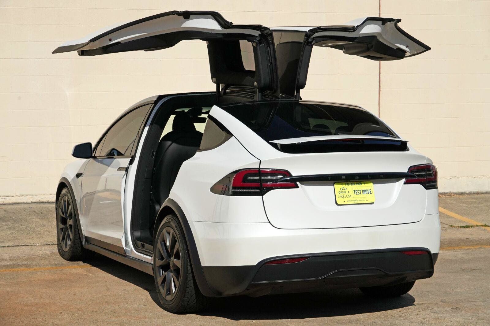 Used 2024 Tesla Model X AWD/4WD image 52