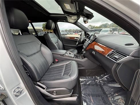 Used 2019 Mercedes-Benz GLS 450 4MATIC w/ Premium 1 Package image 49