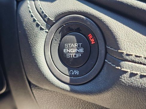 Used 2022 Dodge Durango GT AWD/4WD image 43
