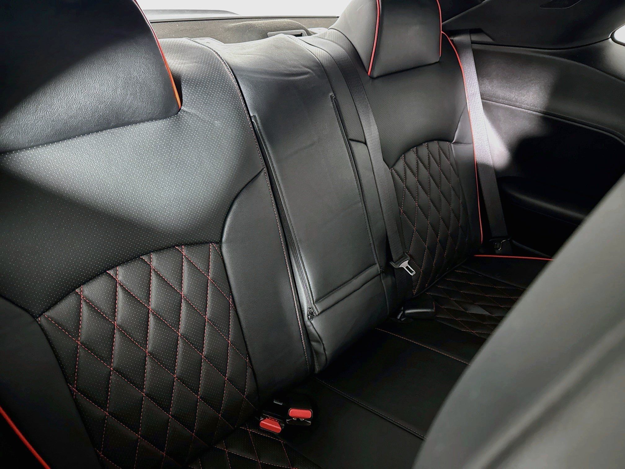 Used 2023 Dodge Challenger R/T RWD image 36