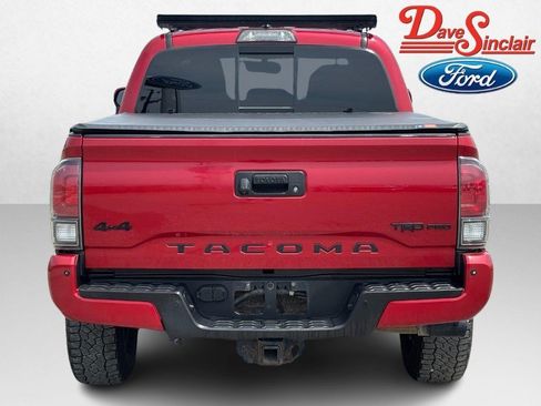 Used 2017 Toyota Tacoma TRD Pro AWD/4WD image 8