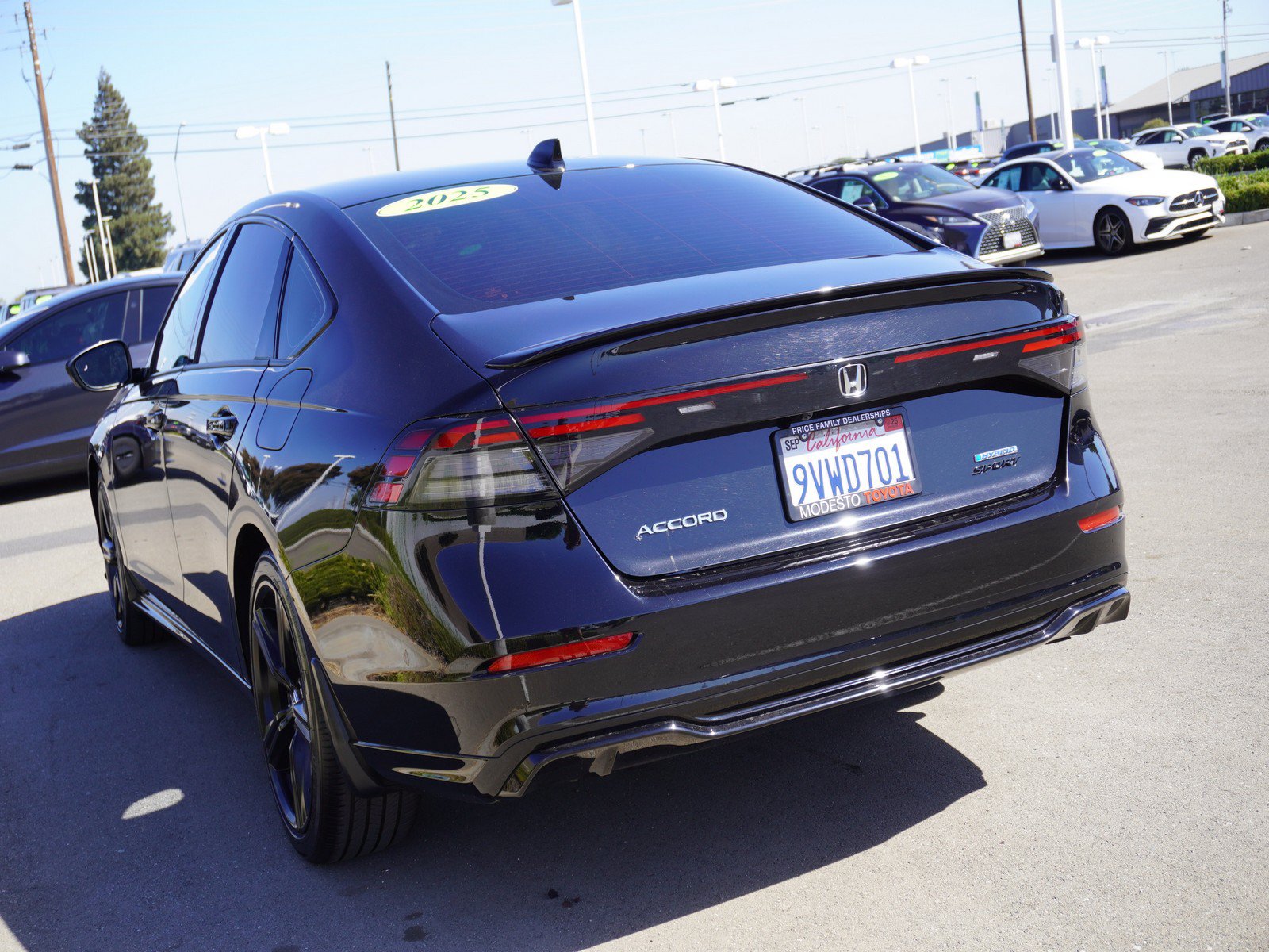 Used 2025 Honda Accord Sport image 7