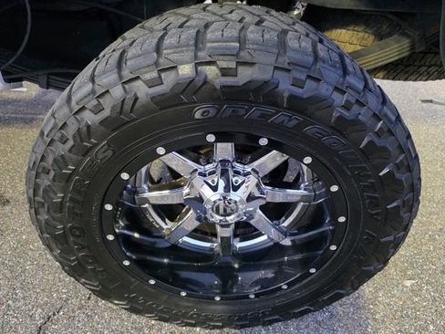 Used 2015 Ford F250 Platinum image 11