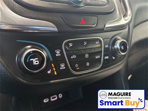 Used 2020 Chevrolet Equinox LT w/ Driver Convenience Package image 13