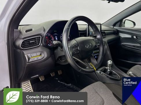 Used 2020 Hyundai Veloster Turbo R-Spec image 11