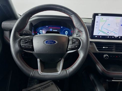 Used 2025 Ford Explorer ST-Line w/ ST-Line Street Pack AWD/4WD image 22