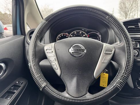 Used 2015 Nissan Versa Note SV image 18