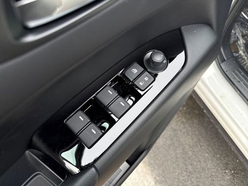 New 2025 MAZDA CX-5 AWD 2.5 S w/ Preferred Package image 24