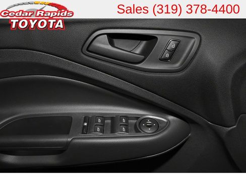 Used 2015 Ford Escape SE image 20