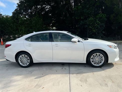 Used 2014 Lexus ES 350 image 8