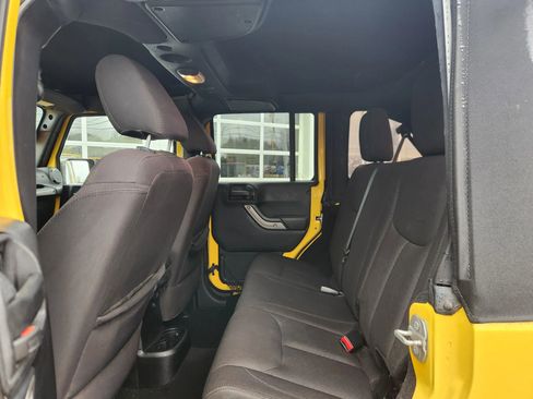 Used 2015 Jeep Wrangler Unlimited Sport w/ Quick Order Package 24S image 37