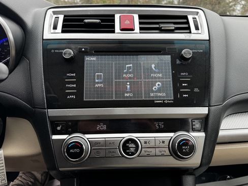 Used 2016 Subaru Legacy 2.5i Premium image 19