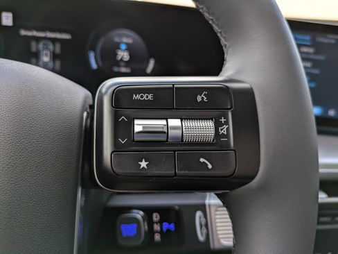 New 2026 Hyundai Ioniq 9 Limited image 26