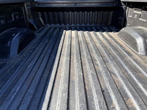 Used 2020 Chevrolet Silverado 2500 Custom w/ Custom Convenience Package image 11