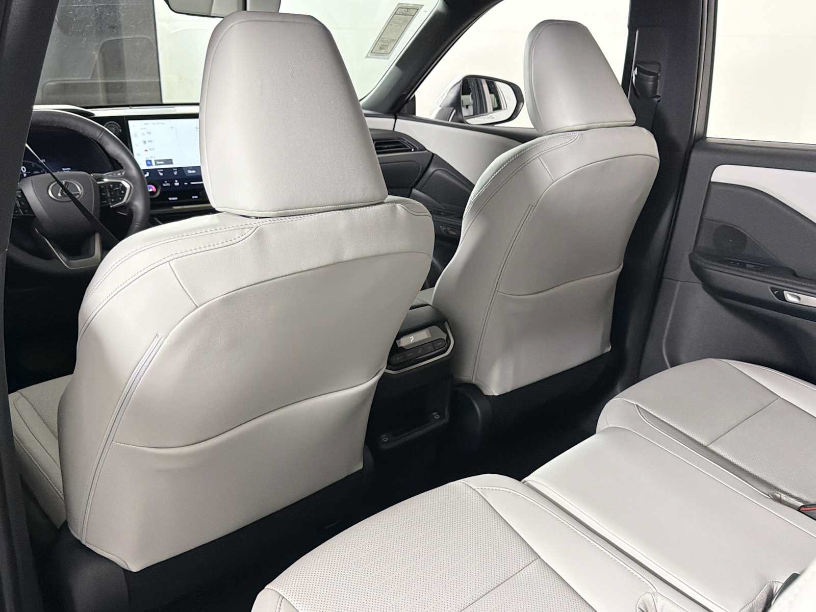 New 2026 Lexus TX 350 FWD w/ Convenience Package image 32