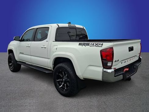 Used 2019 Toyota Tacoma SR5 AWD/4WD image 7