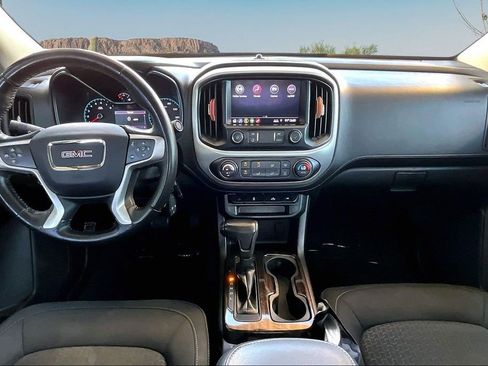 Used 2019 GMC Canyon SLE w/ SLE Convenience Package image 15