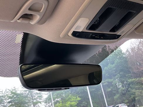 Certified 2024 Honda Pilot Elite image 30