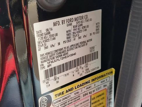 Used 2017 Ford Expedition Platinum image 26