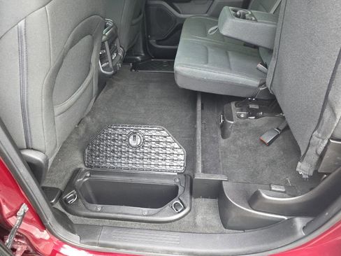Used 2022 RAM 1500 Big Horn AWD/4WD image 24