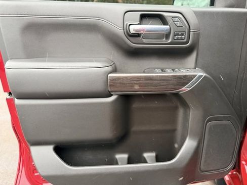 Certified 2020 Chevrolet Silverado 1500 LTZ w/ LTZ Plus Package image 20