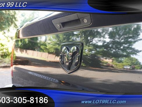 Used 2015 RAM 1500 Sport w/ Black Ram 1500 Sport Group RWD image 31