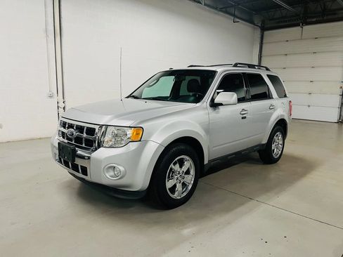 Used 2012 Ford Escape Limited AWD/4WD image 2