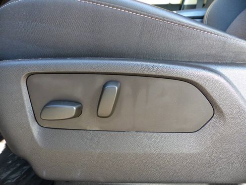 Used 2022 Buick Envision Preferred image 22