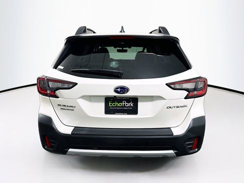 Used 2022 Subaru Outback Limited AWD/4WD image 7