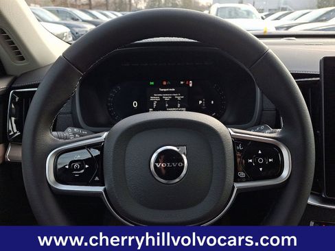 New 2026 Volvo XC90 B6 Plus w/ Protection Package Premier image 13