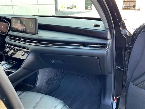 Used 2023 INFINITI QX60 Sensory w/ Vision Package image 18