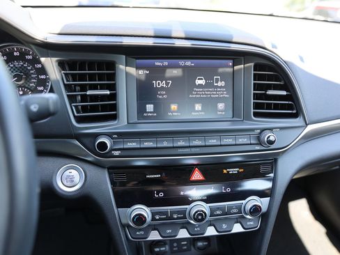 Used 2020 Hyundai Elantra Value Edition w/ Cargo Package (C1) FWD image 19