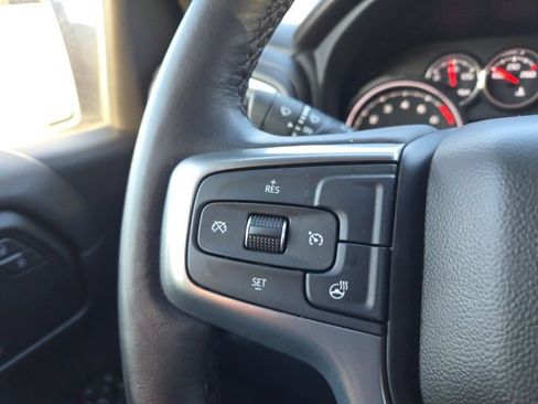 Used 2022 Chevrolet Silverado 1500 RST w/ Z71 Off-Road Package image 26