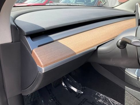 Used 2022 Tesla Model 3 RWD image 19
