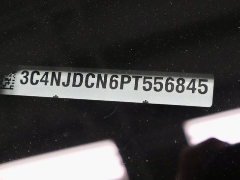 Used 2023 Jeep Compass High Altitude AWD/4WD image 38