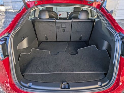 Used 2021 Tesla Model Y Long Range image 6