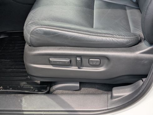 Used 2021 Honda Pilot Touring image 24