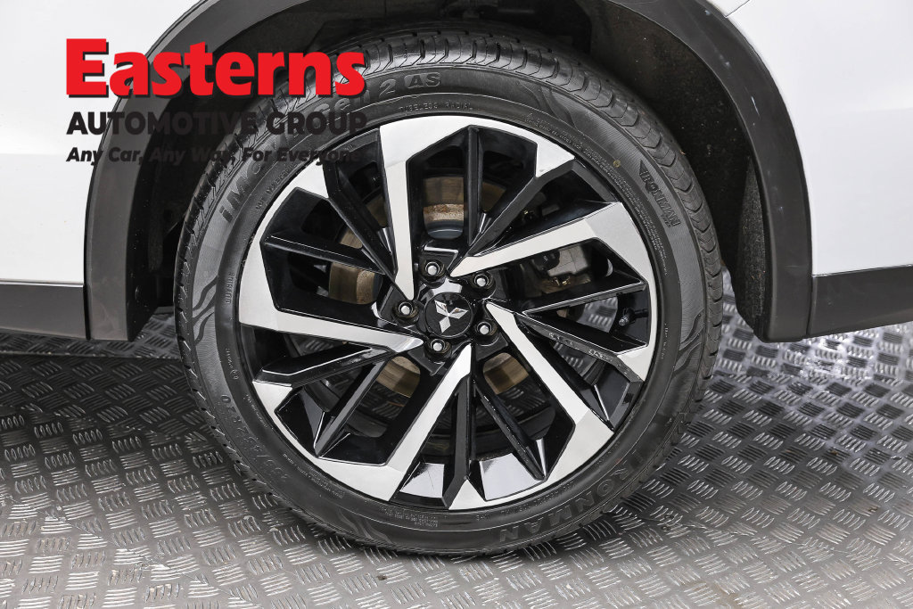 Used 2024 Mitsubishi Outlander SE AWD/4WD image 10